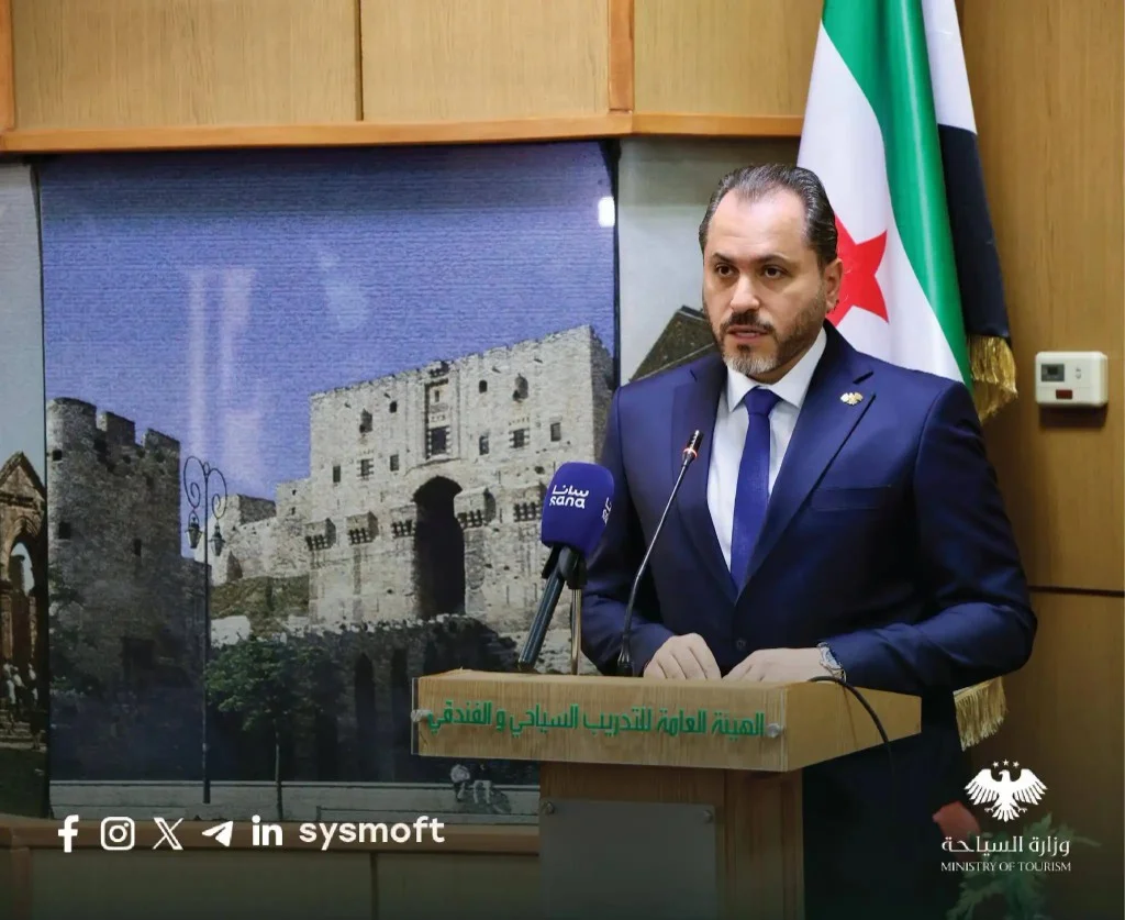وزارة السياحة تطلق الدورة التأهيلية للدلالة السياحية بمشاركة 76 متدرباً